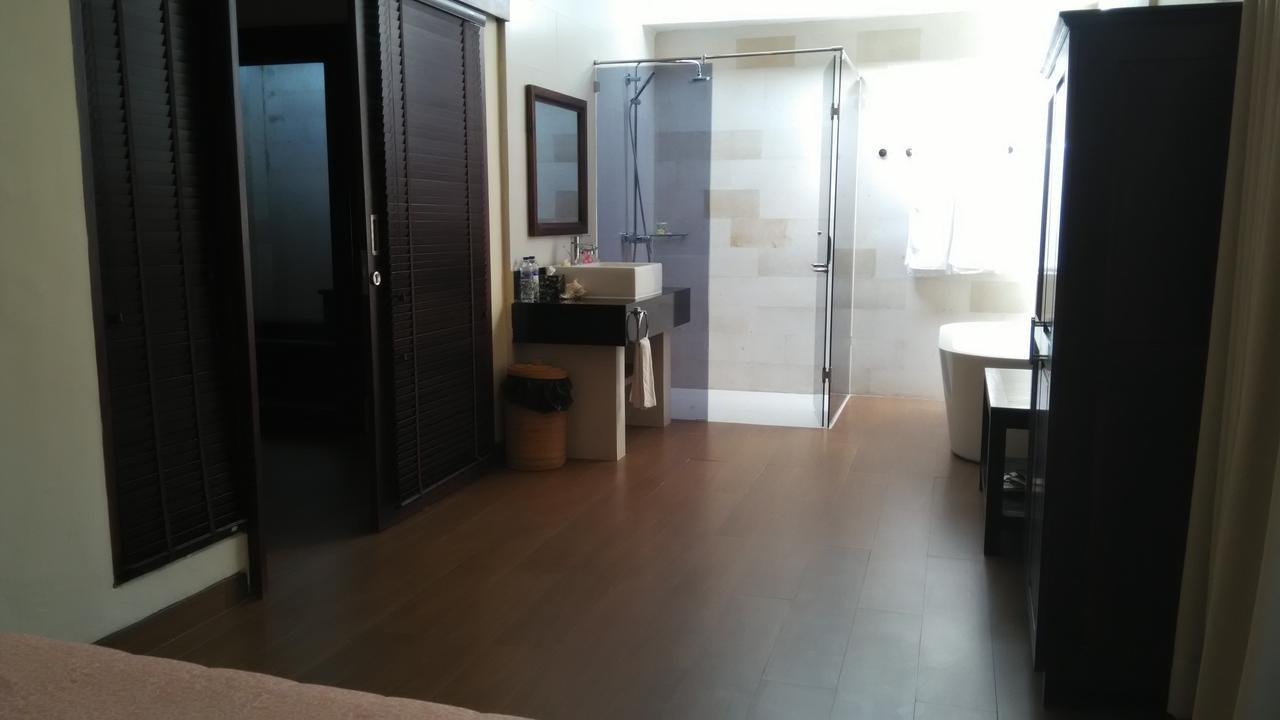 Hotel Melamun Lovina Екстериор снимка