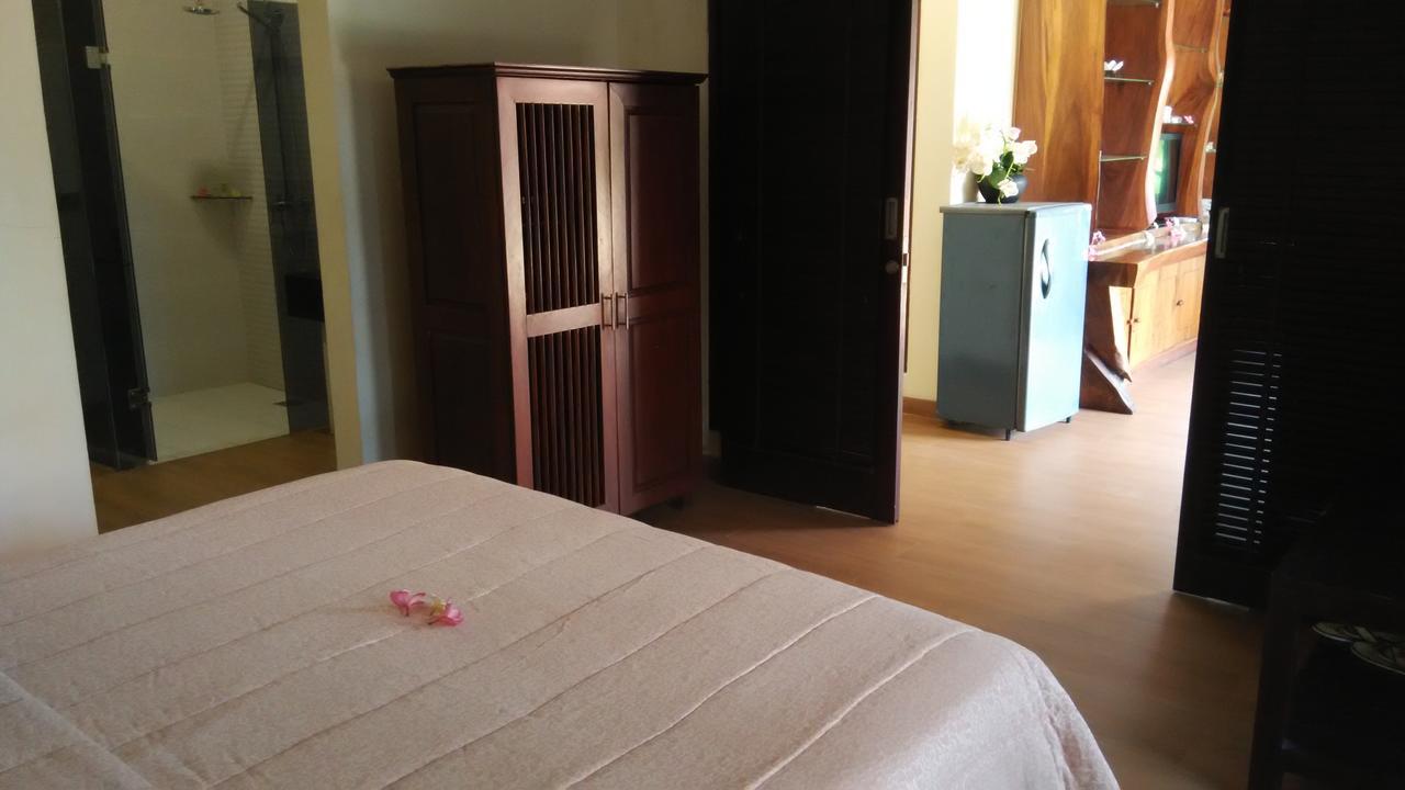 Hotel Melamun Lovina Екстериор снимка